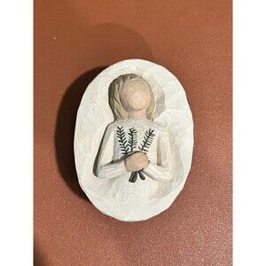 Vintage Willow Tree Keeping Treasured Memories Close 2004 Trinket Box